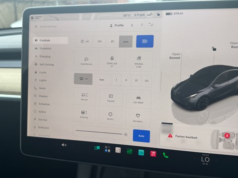 Tesla Model Y (Dual Motor) Long Range SUV 5dr Electric Auto 4WDE (384 bhp) 16
