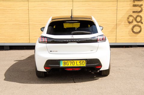 Peugeot 208 GT 7