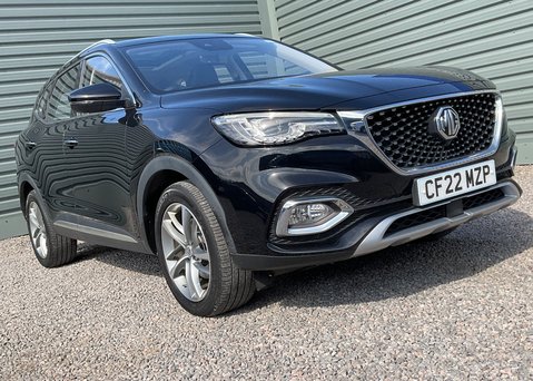 MG HS 1.5 T-GDI EXCLUSIVE 7