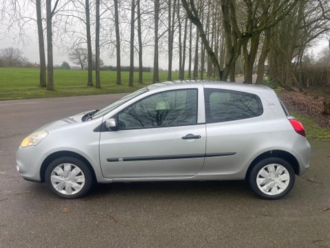 Renault Clio 1.2 Bizu Euro 5 3dr 14