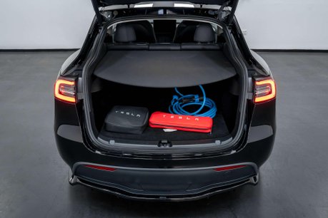 Tesla Model Y ModeL Y Performance AWD 4WD 5dr 17