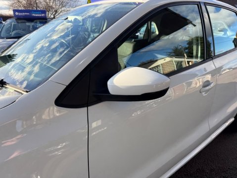 Volkswagen Polo 1.2 TSI BlueMotion Tech SE Euro 6 (s/s) 5dr 28