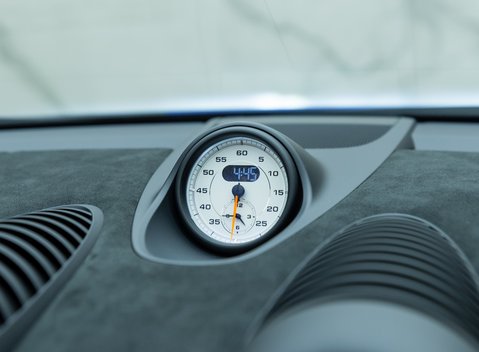 Porsche 718 Spyder RS 21