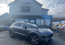 Porsche Macan 3.0 S PDK 4WD AUTO £12000 OF EXTRAS 2