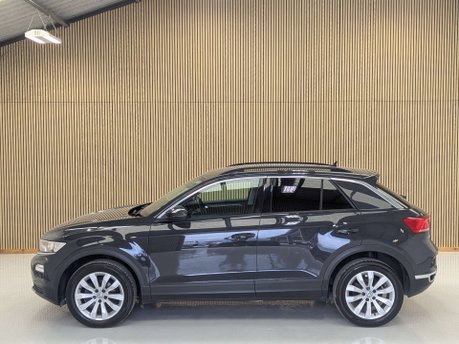Volkswagen T-Roc 1.0 T-Roc SE TSi 5dr 18