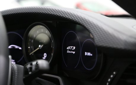 Porsche 911 GT3 Touring PDK - PCCB, Carbon Roof, Lift 30