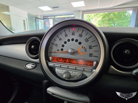 Mini Hatch 1.6 Cooper Steptronic Euro 4 3dr 68