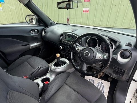 Nissan Juke 1.6 Acenta Euro 5 (s/s) 5dr 14