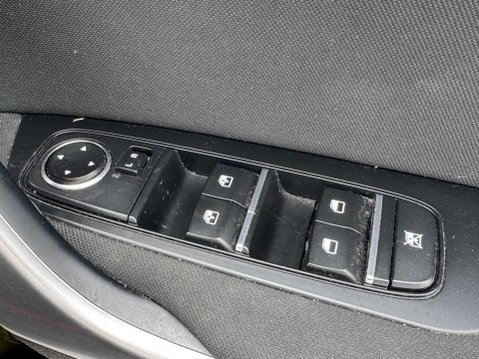 Kia Ceed 1.6 CRDi 2 NAV Sportswagon Euro 6 (s/s) 5dr 26