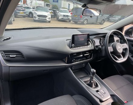 Nissan Qashqai 1.3 Qashqai Acenta Premium DiG-T MHEV 5dr 34