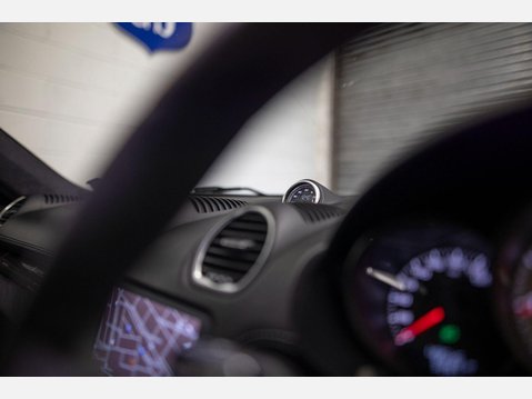 Porsche 718 Cayman 2.5T GTS PDK Euro 6 (s/s) 2dr 32