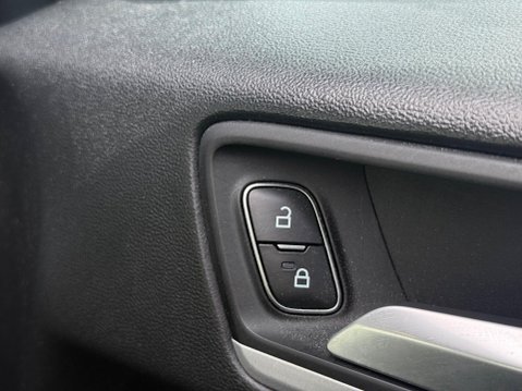 Ford Focus 1.5 EcoBlue Zetec Euro 6 (s/s) 5dr 53