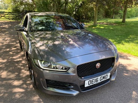 Jaguar XE 2.0 Diesel R-SPORT 8