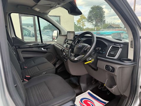 Ford Transit Custom 2.0 Transit Custom 300 Limited EcoBlue GLASS FRAIL WINDOW FITTER VAN 5dr 20