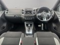 Volkswagen Tiguan 2.0 TDI BlueMotion Tech R-Line DSG 4WD Euro 5 (s/s) 5dr (Nav) 13