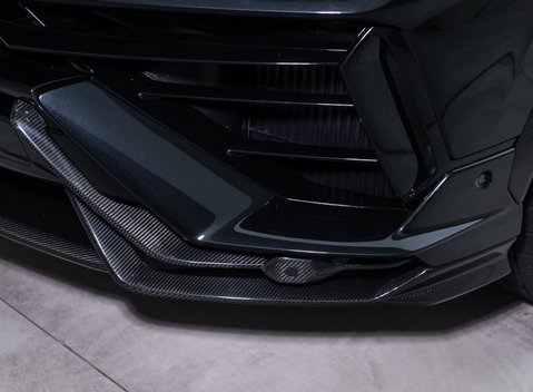 Lamborghini Urus PERFORMANTE 36