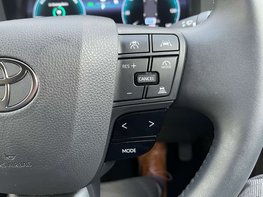 Toyota C-HR 1.8 C-HR Design HEV CVT 5dr 52