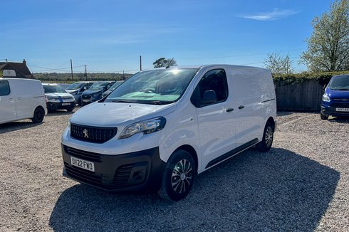 Peugeot Expert MWB L2H1 Low Roof Premium Air Con Sensors EURO 6 NO VAT