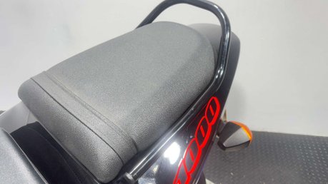 Suzuki GSX-R GSXR 1000 2002 33K NEW MOT VERY CLEAN CLASSIC 1000CC SPORTS BIKE 31