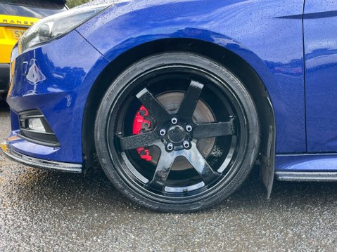 Ford Focus 2.0T EcoBoost ST-3 Euro 6 (s/s) 5dr 8