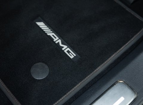 Mercedes-Benz G Class AMG G63 25