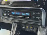 Toyota Auris 1.2 VVT-i Excel Touring Sports CVT Euro 6 (s/s) 5dr (Safety Sense) 29