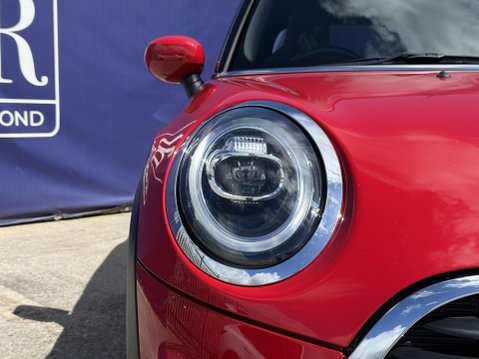 Mini Convertible 1.5 Cooper Sport Convertible 2dr Petrol Steptronic Euro 6 (s/s) (136 ps) 11