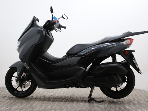 Yamaha Nmax 125 GPD125-A ABS 8