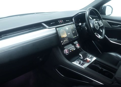 Jaguar F-Pace 2.0 F-Pace R-Dynamic S PHEV AWD Auto 4WD 5dr 50