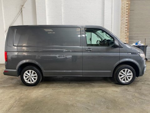 Volkswagen Transporter T30 TDI P/V HIGHLINE 3
