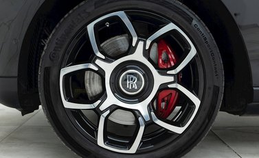 Rolls-Royce Cullinan Black Badge 8