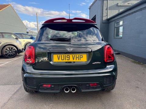 Mini Hatch JOHN COOPER WORKS 10