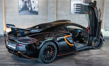 McLaren 620R 4
