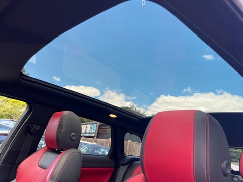 Land Rover Range Rover Evoque 2.0 TD4 HSE Dynamic Auto 4WD Euro 6 (s/s) 5dr 30