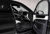 Porsche Cayenne GTS. WARRANTY. HUD. PANORAMIC ROOF. COMFORT ACCESS. BOSE. S/CHRONO. 12