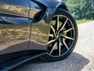Aston Martin Vantage 4.0 V8 Coupe 7