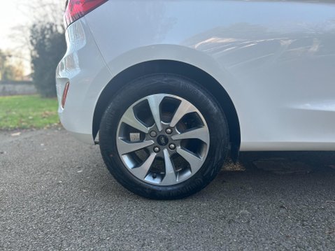 Ford Fiesta TREND 34