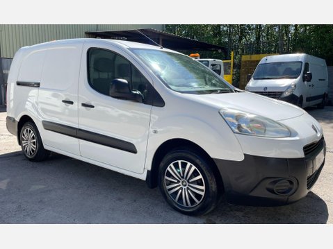 Peugeot Partner 1.6 eHDi 750 SE Panel Van 4dr Diesel Manual L2 (s/s) (134 g/km, 90 bhp) 5
