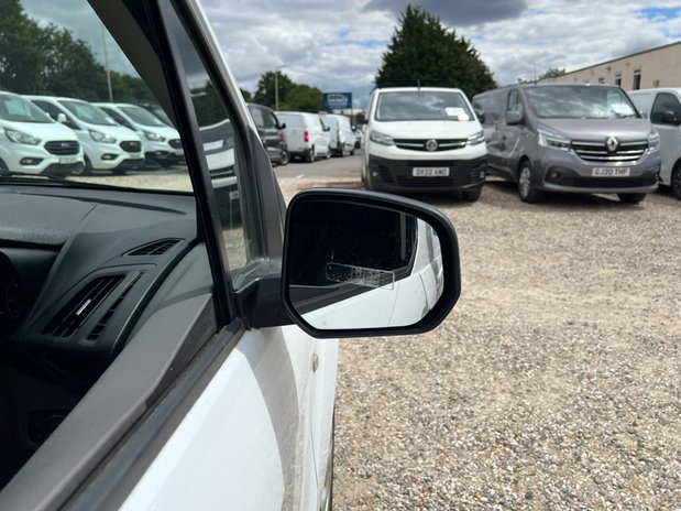 Ford Transit Connect LWB L2H1 Low Roof Trend Sensors Cam EURO 6 NO VAT 17