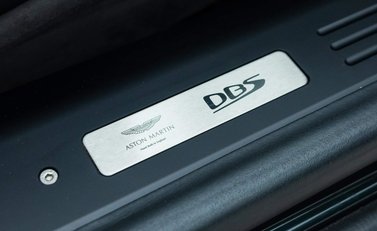 Aston Martin DBS Superleggera 24