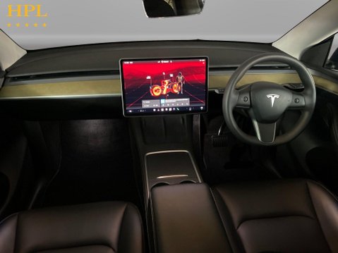 Tesla Model Y (Dual Motor) Long Range SUV 5dr Electric Auto 4WDE (384 bhp) 17