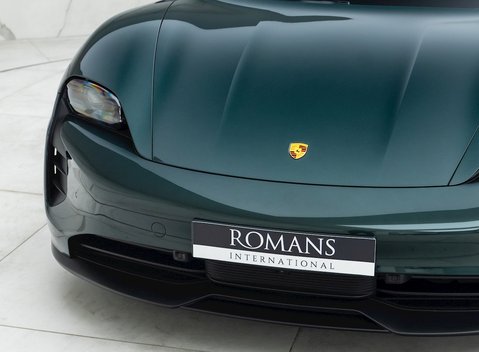 Porsche Taycan GTS Sport Turismo 25