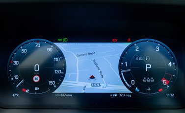 Land Rover Defender 110 D300 75TH LIMITED EDITION 18