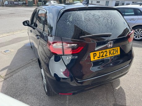 Honda Jazz I-MMD EX 6