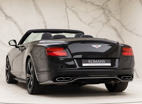 Bentley Continental GT V8 S Convertible Black Edition 3