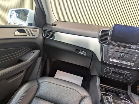 Mercedes-Benz GLE 2.1 GLE 250 D 4Matic AMG Line Premium Auto 4WD 5dr 50