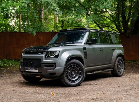 Land Rover Defender 110 OCTA EDITION ONE 2