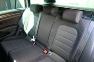 Volkswagen Golf 2.0 Golf R TSi 4Motion Semi-Auto 4WD 5dr 37