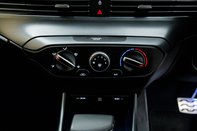 Hyundai BAYON T-GDI SE CONNECT DCT MHEV 32