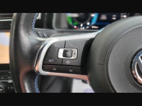 Volkswagen Golf GTE ADVANCE DSG 22